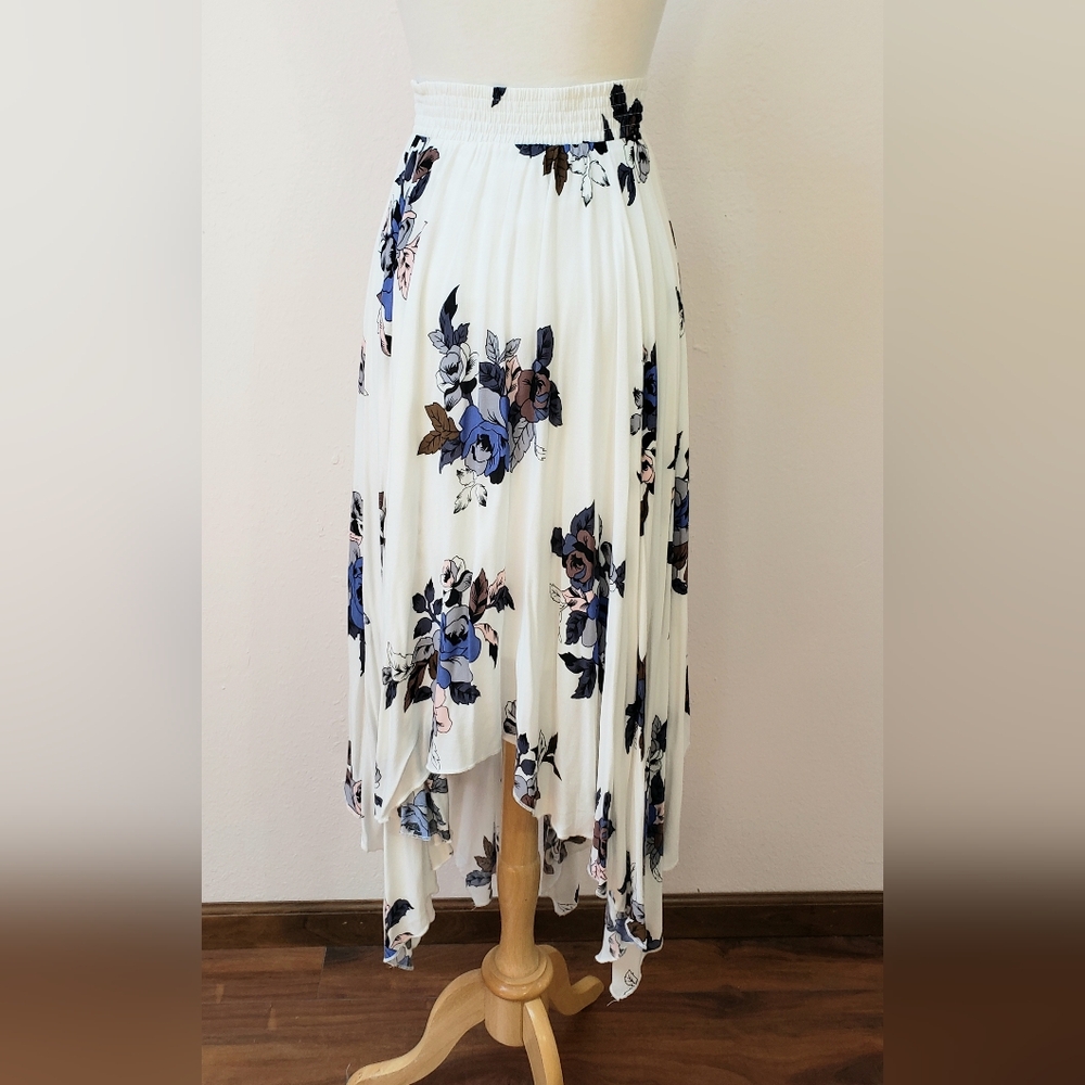 Floral Asymmetrical Skirt - White and Blue